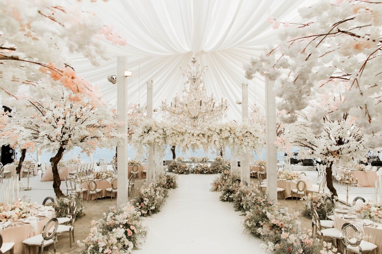 Chitwai bali wedding six senses uluwatu 2