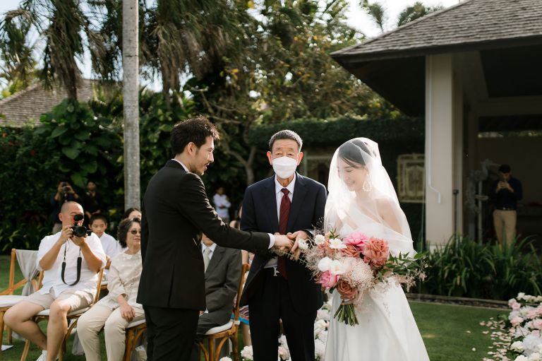 the ungasan bali wedding bali pixtura michelle 12