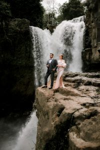 bali prewedding blangsinga waterfall farhad 10