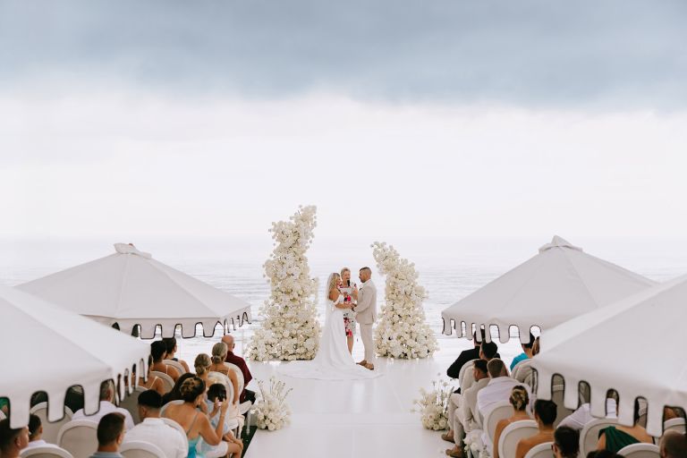 the ungasan bali wedding jacinta bali pixtura 16
